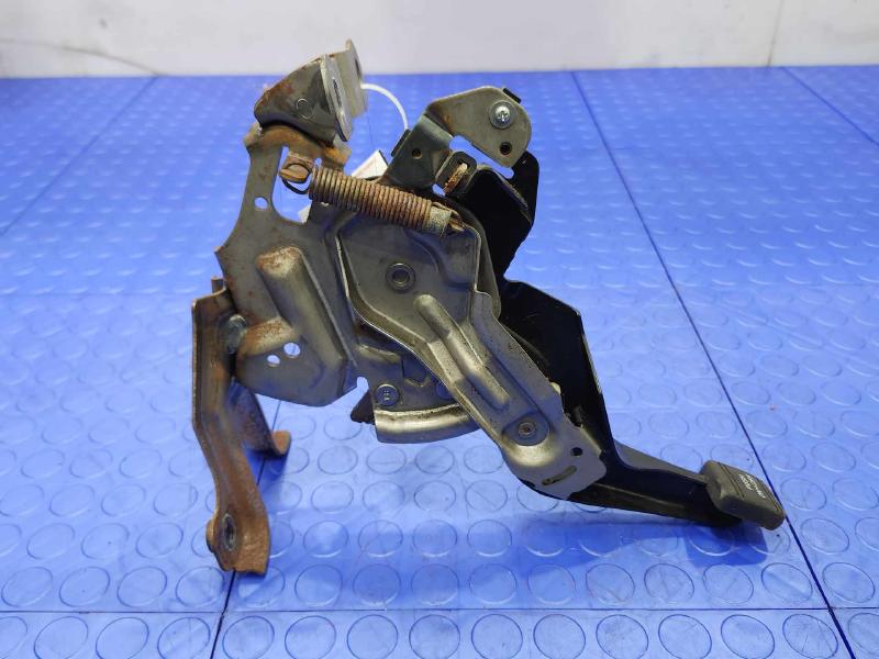 2008-2012 Infiniti EX35 Parking Brake Control Lever Pedal Assembly OEM 36010-1BA0A
