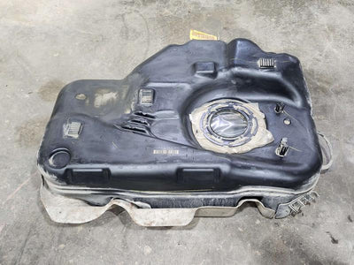 2018-2021 GMC Terrain FWD Fuel Tank Assembly Gas Tank Genuine OEM 84315939