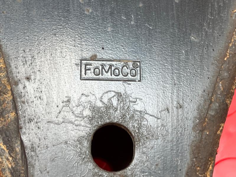 2012 Ford Taurus Lower Control Arm Rr