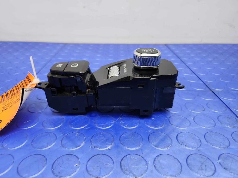2017-2023 Volvo S90 V90 Switch Panel Keyless Start Stop Ignition Switch OEM 31443818
