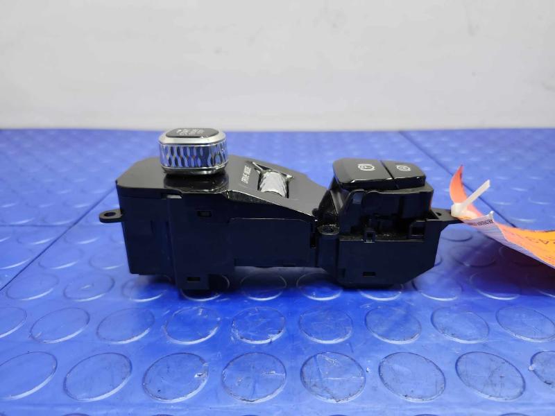 2017-2023 Volvo S90 V90 Switch Panel Keyless Start Stop Ignition Switch OEM 31443818