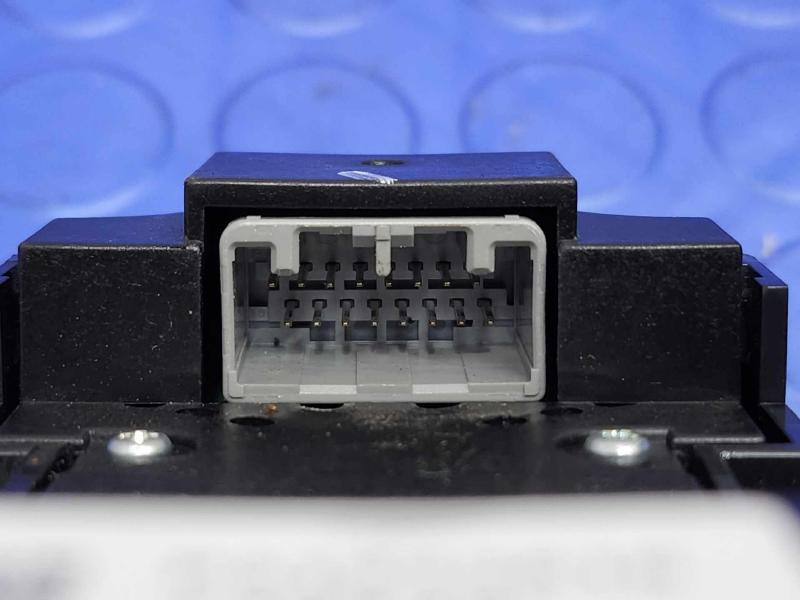 2017-2023 Volvo S90 V90 Switch Panel Keyless Start Stop Ignition Switch OEM 31443818