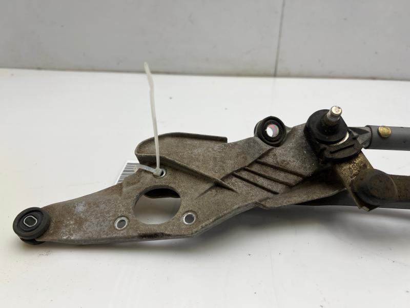 2005 Toyota Celica Wiper Trans. Linkage