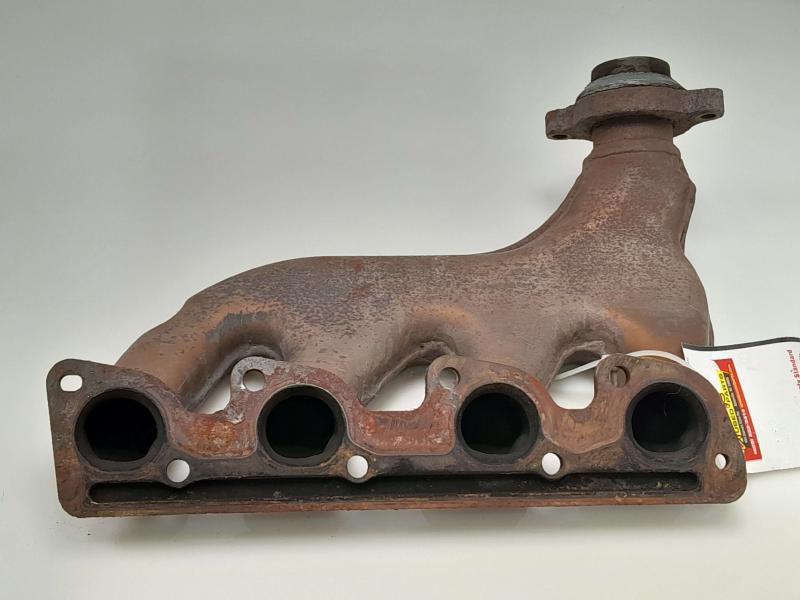 2007 Cadillac DTS Exhaust Manifold