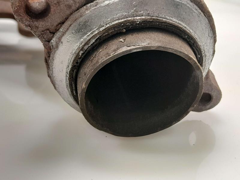 2007 Cadillac DTS Exhaust Manifold