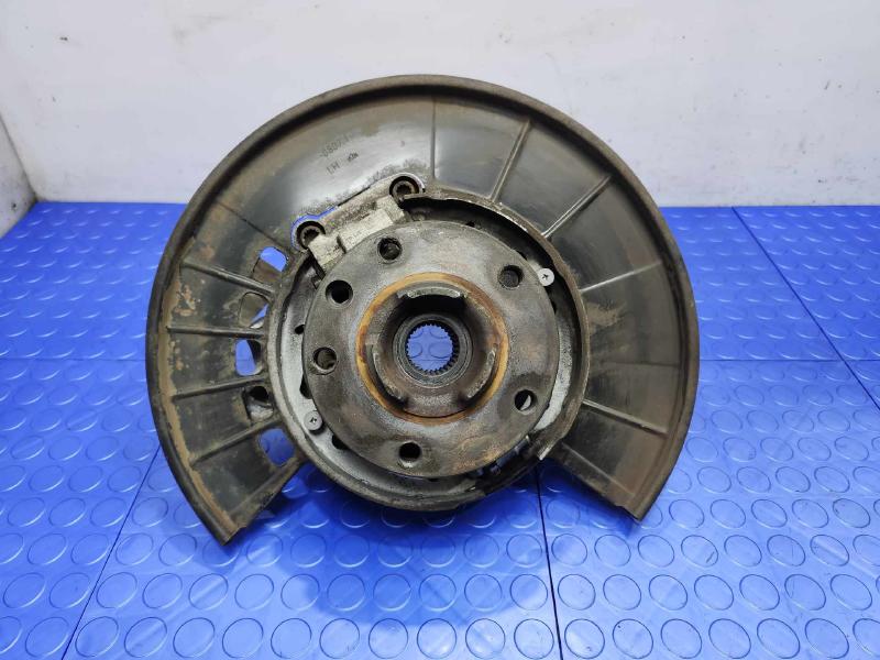 2011 Volkswagen Touareg Rear Knuckle/Stub Axle