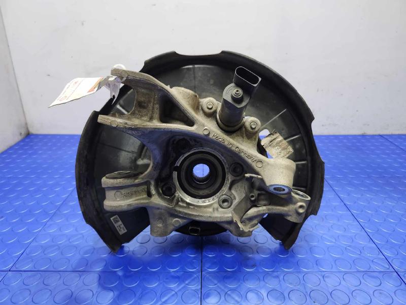 2011 Volkswagen Touareg Rear Knuckle/Stub Axle