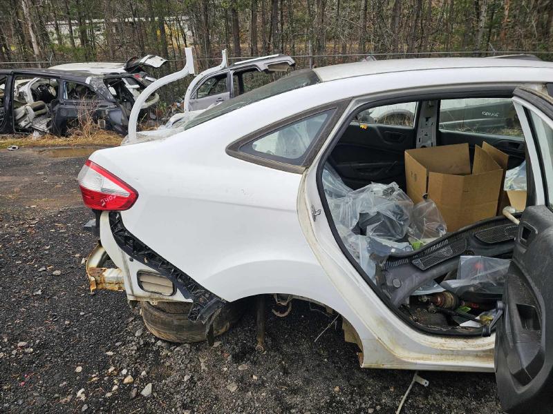 2014 Ford Fiesta Quarter Panel