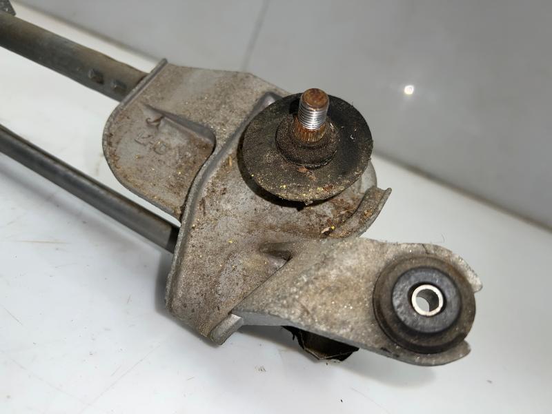2005 - 2008 Nissan Frontier Windshield Wiper Motor w/ Linkage OEM 28815EA000