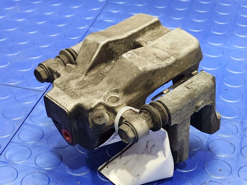 2019 Toyota Camry Caliper