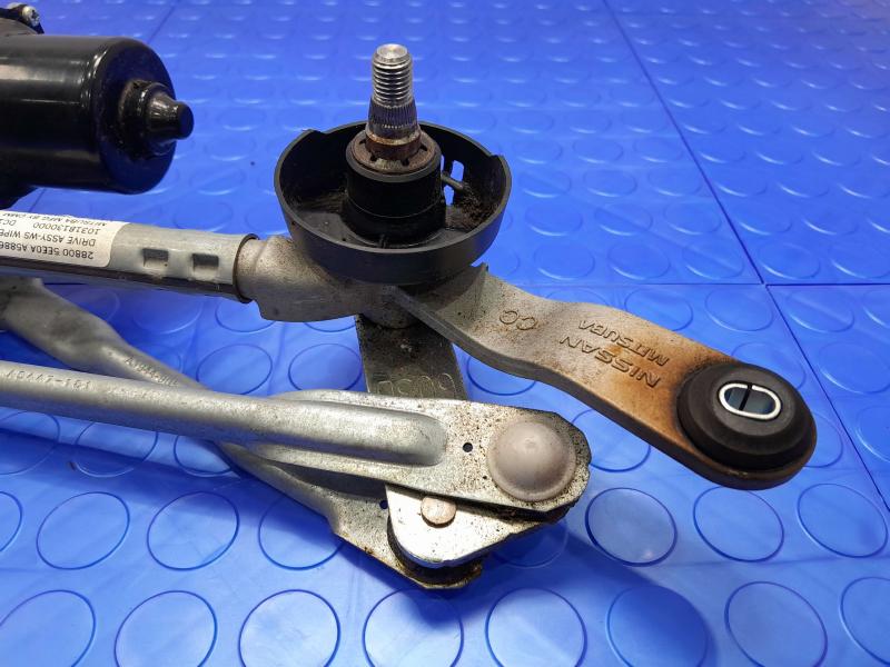 2021 Nissan Versa Wiper Motor Front