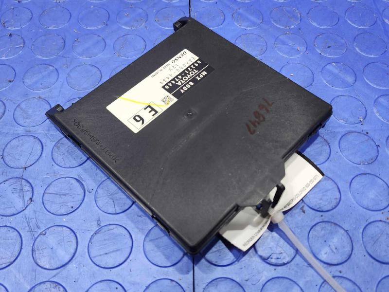 2016-2018 Toyota Prius 1.8L Network Multiplex Control Module OEM 89221-47440