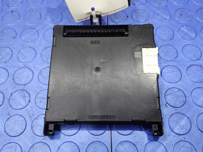 2016-2018 Toyota Prius 1.8L Network Multiplex Control Module OEM 89221-47440