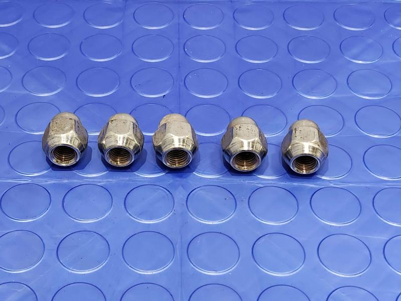 2021 Hyundai Sonata Lug Nuts