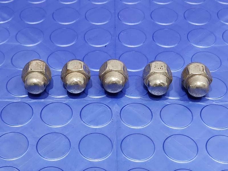2021 Hyundai Sonata Lug Nuts