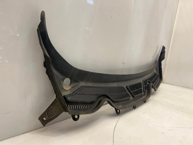 2018 - 2022 Ford Ecosport Cowl Panel Grille Assembly OEM GN1Z58018A16AC