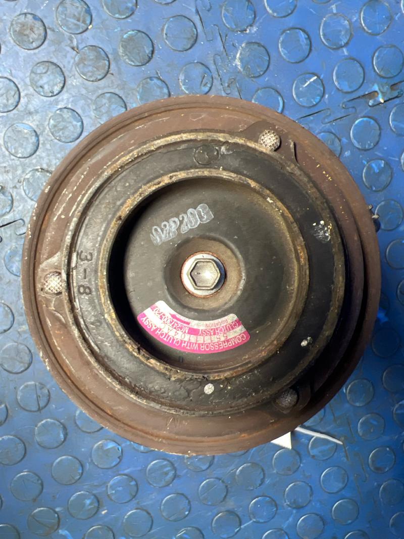 2012 Chrysler Town & Country A/C Air Compressor