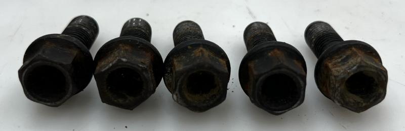 2007 BMW 328i Lug Nuts