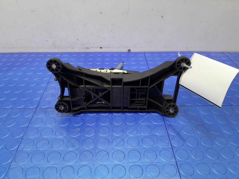 2023 Chevrolet Trailblazer Floor Shifter