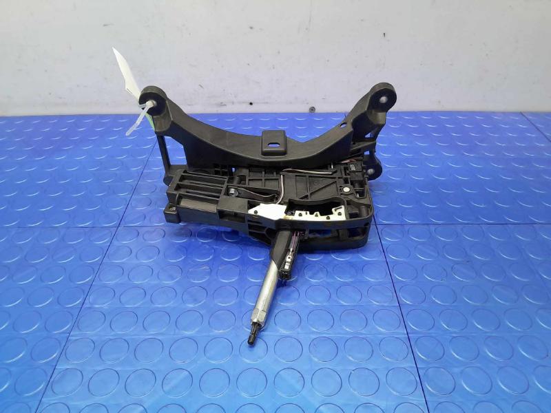 2023 Chevrolet Trailblazer Floor Shifter