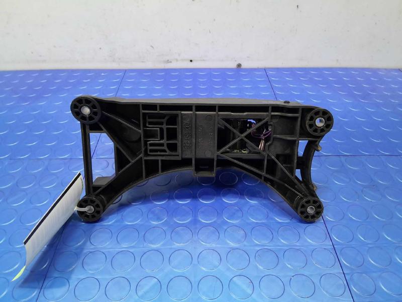2023 Chevrolet Trailblazer Floor Shifter