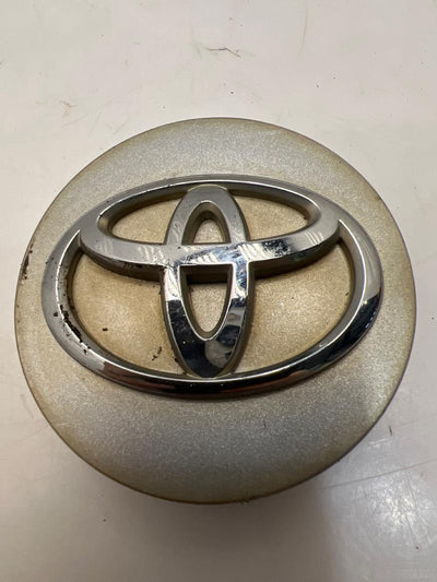 2013 Toyota Camry Center Cap