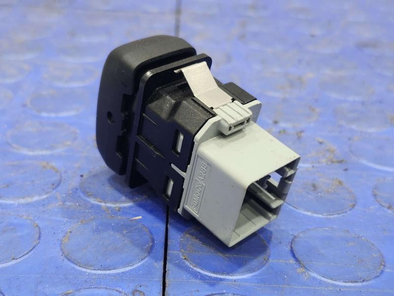 2016 Ford Edge Rear Seat Power Folding Switch Genuine OEM FT4T14B178AA