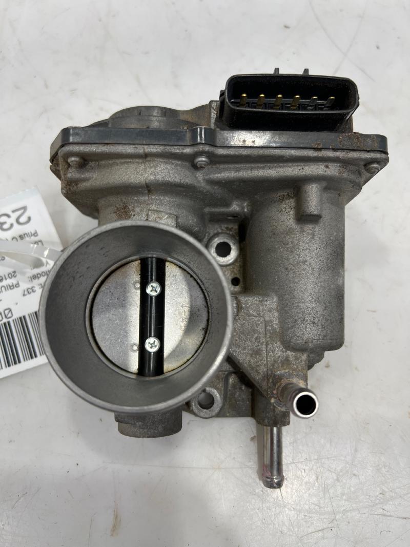 2012 - 2019 Toyota Prius C 1.5L Throttle Body Assembly OEM 2203047040