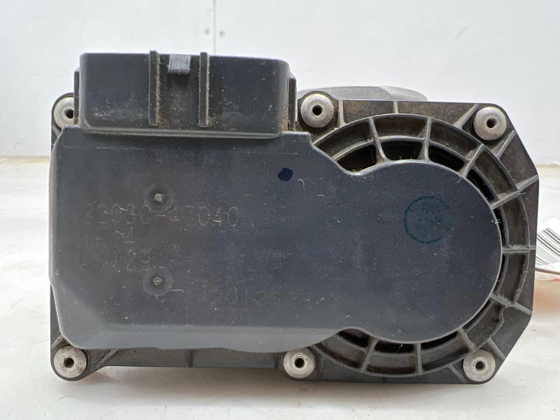 2012 - 2019 Toyota Prius C 1.5L Throttle Body Assembly OEM 2203047040