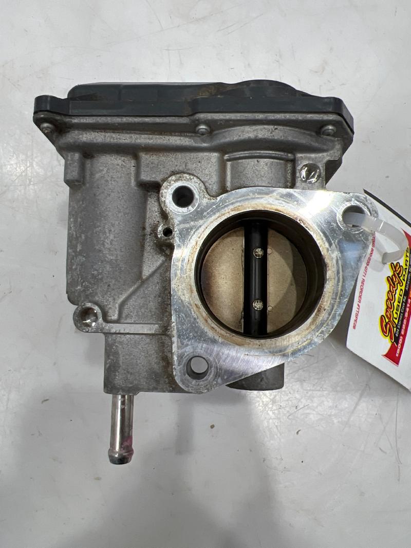 2012 - 2019 Toyota Prius C 1.5L Throttle Body Assembly OEM 2203047040