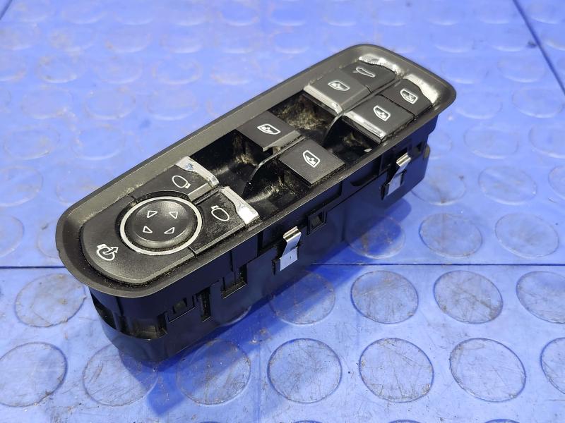 2015 Porsche Panamera Door Switch Front