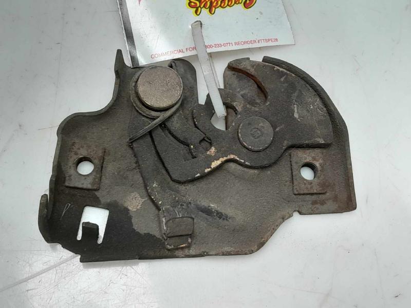 1995 Chevrolet Suburban Hood Latch