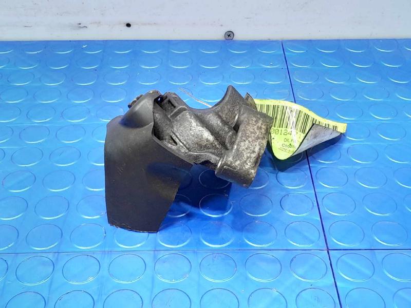 2009 Honda CR-V Oil Filter Housing