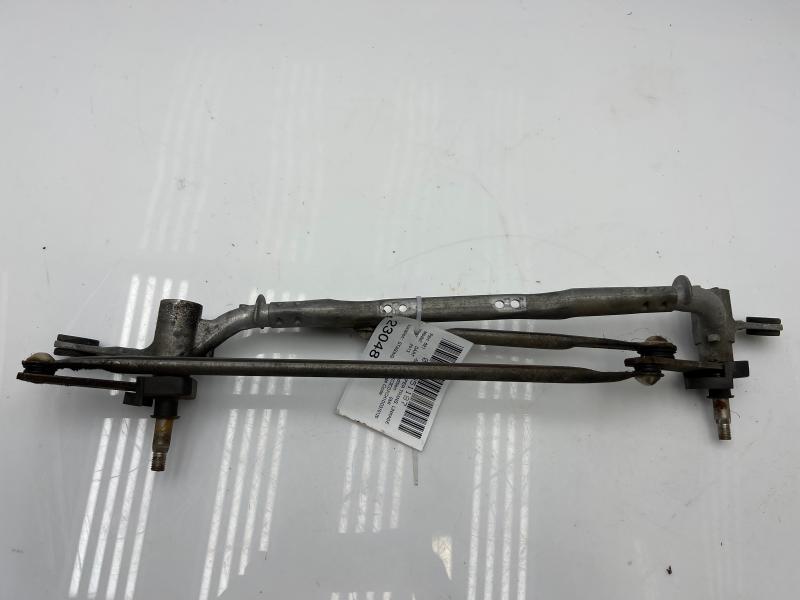 2013 - 2016 Dodge Dart Windshield Wiper Linkage Transmission OEM 68156261AB