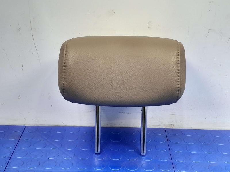 2015 Hyundai Tucson Headrest
