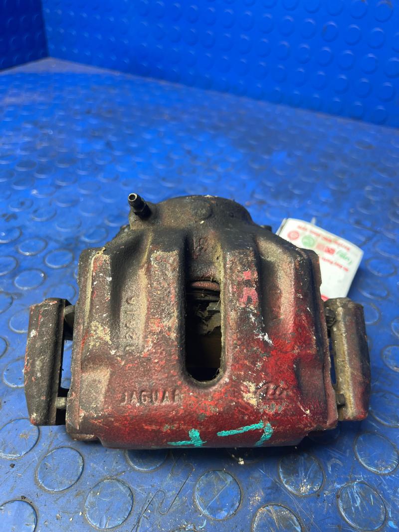 1997 1998 Jaguar XK8 Front Brake Caliper LH Driver Side OEM JLM20079