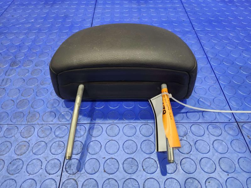 2008 Subaru Legacy Headrest