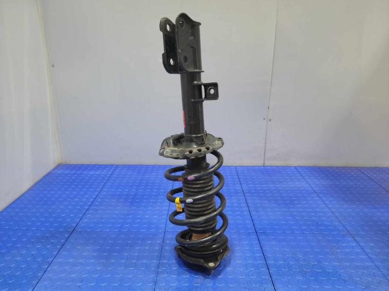 2016 Kia Sedona Strut Assembly