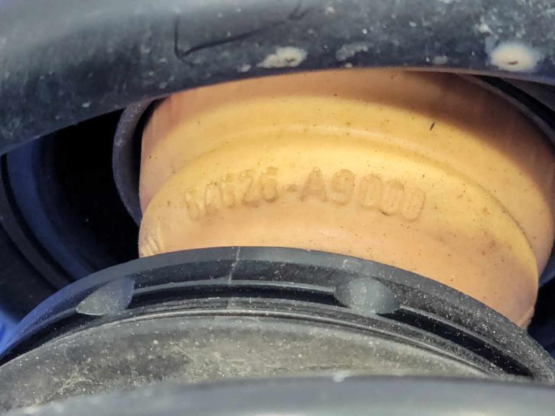 2016 Kia Sedona Strut Assembly