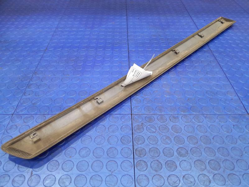 2011 Honda Pilot Front Door Moulding