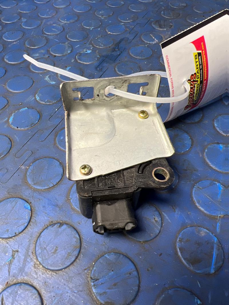 2000 Toyota 4Runner Chassis Brain Box