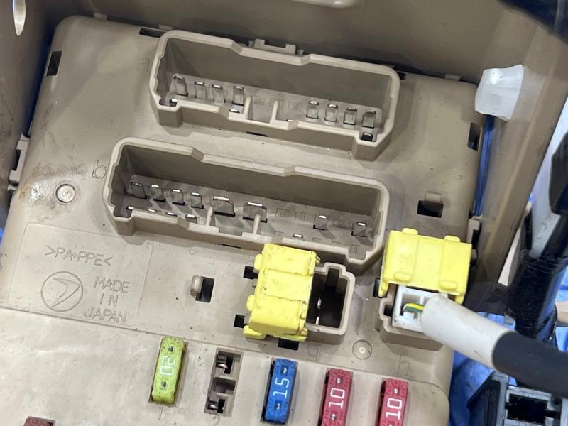 2014-2016 Subaru Forester Fuse Box Relay Junction Box OEM 82201FJ110