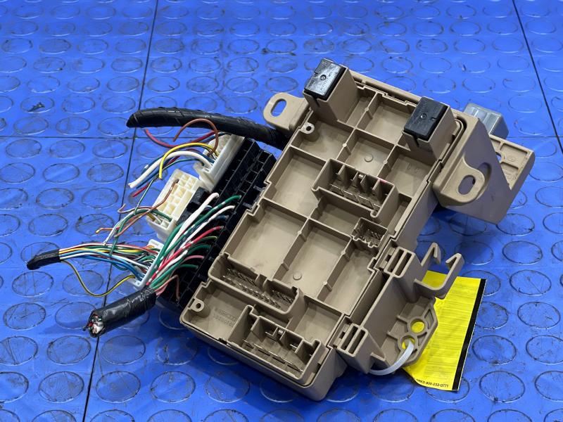 2014-2016 Subaru Forester Fuse Box Relay Junction Box OEM 82201FJ110