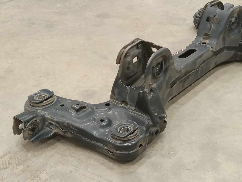 2015-2021 Kia Sedona Rear Crossmember Subframe Genuine OEM 55405A9100