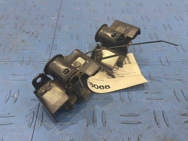2010 Mercedes ML-Class Hood Latch