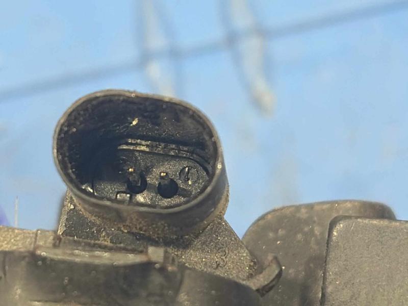 2010 Mercedes ML-Class Hood Latch