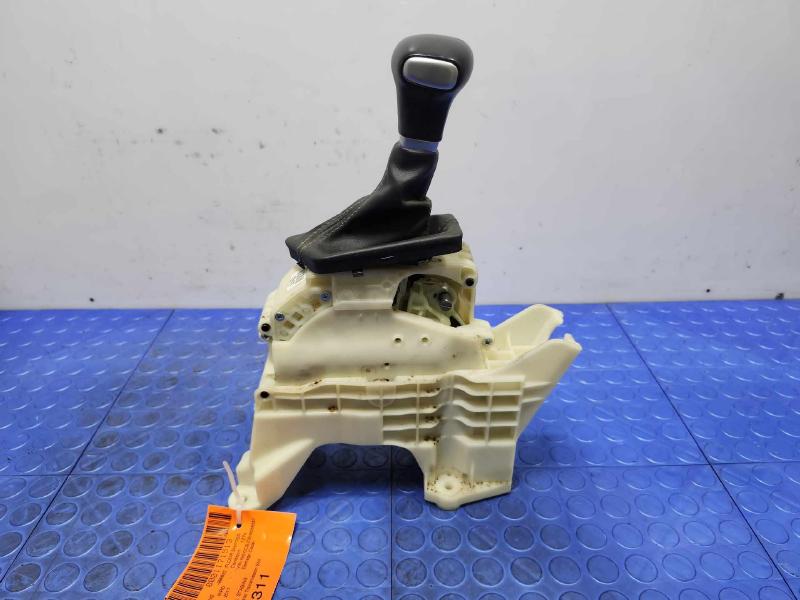 2017-2022 Kia Niro Automatic Gear Shifter Assembly Genuine OEM 46700G5110