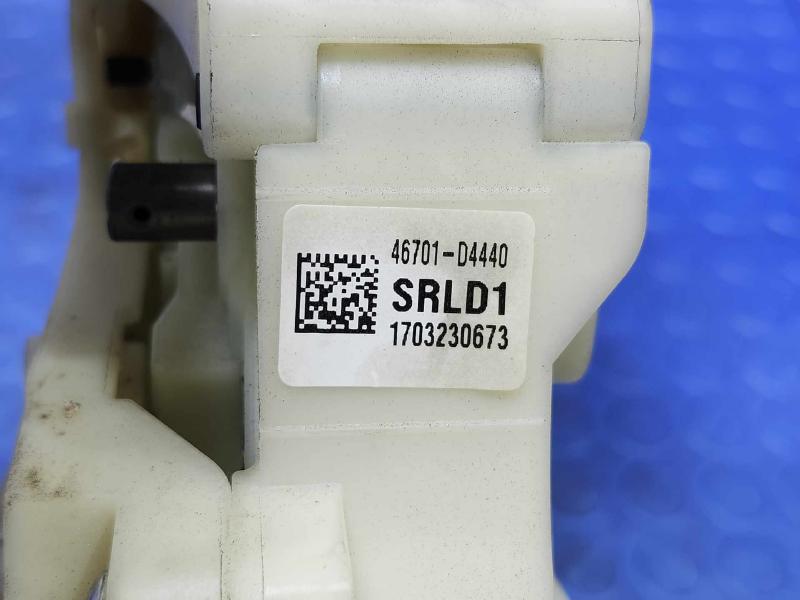2017-2022 Kia Niro Automatic Gear Shifter Assembly Genuine OEM 46700G5110
