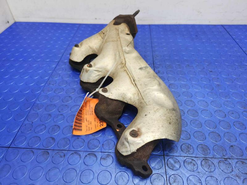 2003 Chevrolet Silverado 2500 Exhaust Manifold