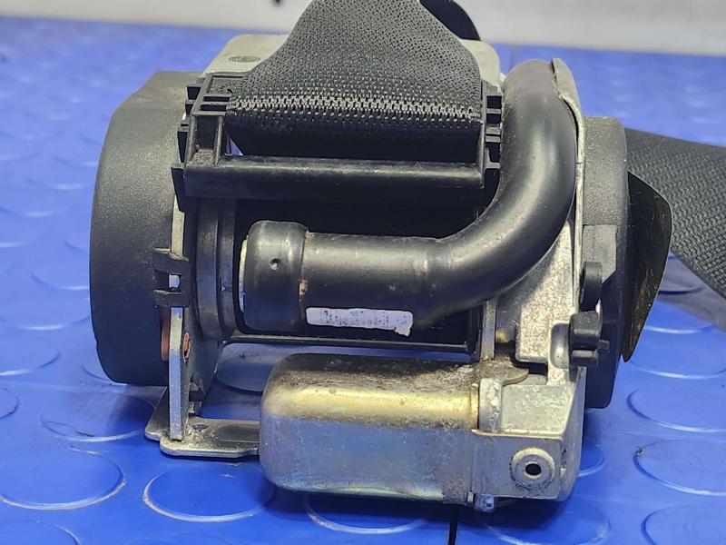 2006 Mercedes CLS-Class Rear Seat Belt